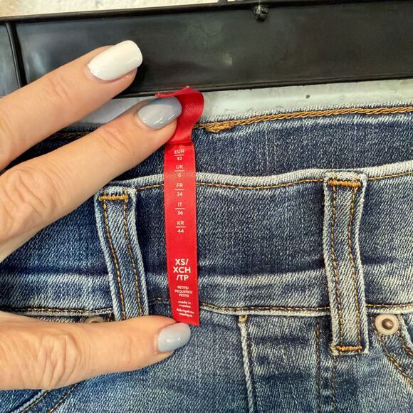 Sliming SPANXshape™ Original EveryWear Cropped High Waist Wide Leg Jeans, XS - Picture 7 of 8